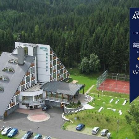 Hotel Nastup Loučná pod Klínovcem Bagian luar foto
